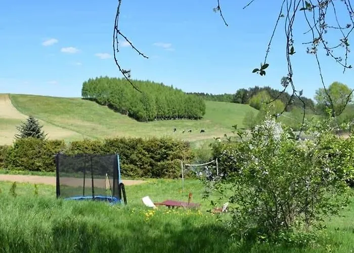 مزرعة للإقامة Agrowczasy U Bartka *